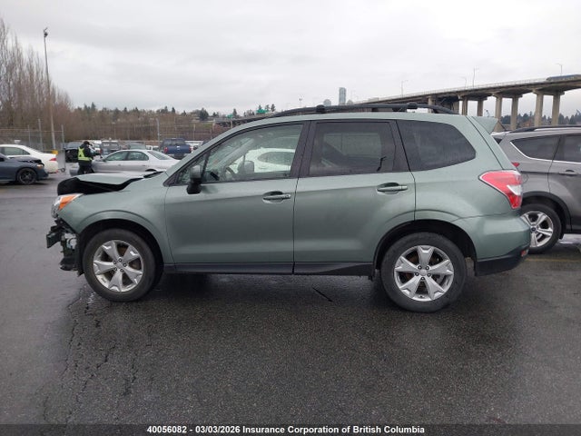 Subaru Forester 2.5i Touring Package 2015 JF2SJCHC7FH428732 Image 15
