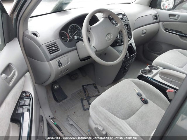 2004 Toyota Sienna Ce მანქანა იყიდება აუქციონზე, vin: 5TDZA29C54S144384, აუქციონის ნომერი: 40056151
