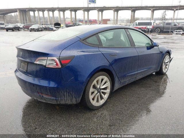 5YJ3E1EA6NF258408 Tesla MODEL 3