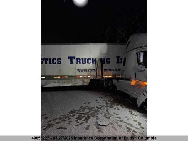 1JJV532B3LL230570 Wabash Commercial Cargo Trailer