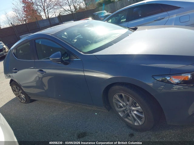 JM1BPALM3R1705360 Mazda 3 Preferred