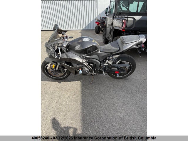 40056240 :رقم المزاد ، JH2PC405X8M100014 vin ، 2008 Honda Cbr600 Rr مزاد بيع