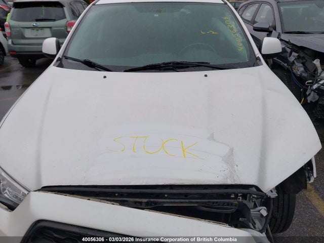Mitsubishi RVR 2015 4A4AH3AU9FE601038 Image 10