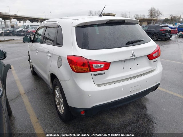 Mitsubishi RVR 2015 4A4AH3AU9FE601038 Image 3