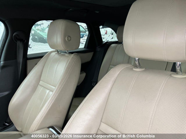 SALYL2RV2JA705116 Land Rover Range Rover Velar R-dynamic Se