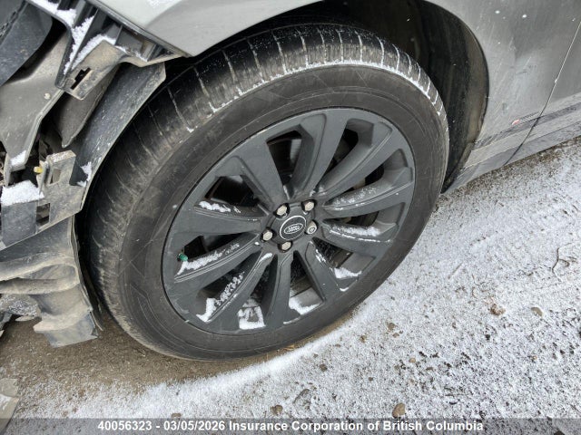 SALYL2RV2JA705116 Land Rover Range Rover Velar R-dynamic Se