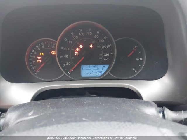 2T3BFREV0GW473953 Toyota RAV4 LE