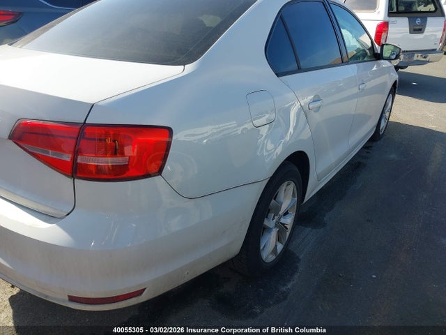 3VW2K7AJ6FM346561 Volkswagen JETTA S