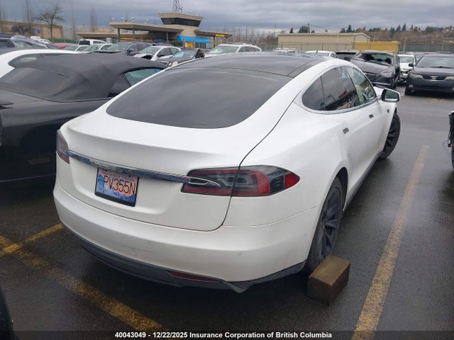 Tesla MODEL S 2015 5YJSA1E25FF102393 Image 4