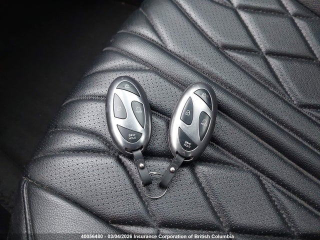 KMHLM4DGXSU887565 Hyundai Elantra Preferred With Tech Package