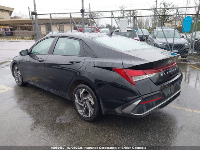 KMHLM4DGXSU887565 Hyundai Elantra Preferred With Tech Package