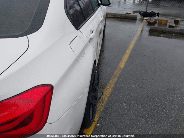 BMW 328I 2016 WBA8E3C53GK503000 Image 12