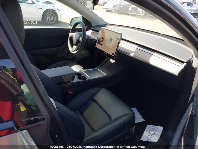 7SAYGDEF5NF493866 Tesla Model Y