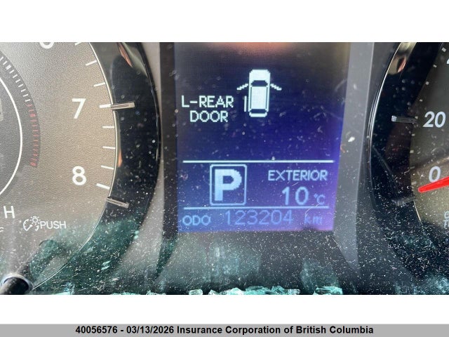 5TDKZ3DC4HS883498 Toyota SIENNA LE