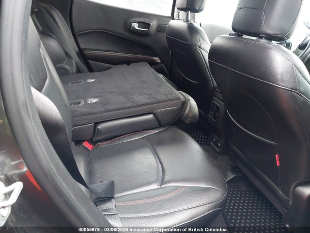 3C4NJDDB6JT128561 Jeep Compass Trailhawk