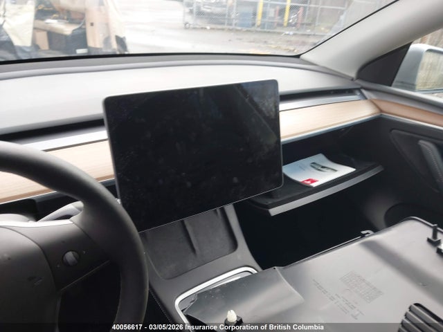 7SAYGDEE7SF221659 Tesla Model Y