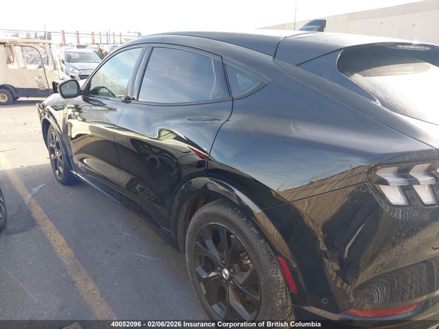 2021 Ford Mustang Mach-e Premium მანქანა იყიდება აუქციონზე, vin: 3FMTK3SS3MMA28574, აუქციონის ნომერი: 40052096