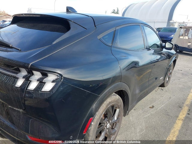 2021 Ford Mustang Mach-e Premium მანქანა იყიდება აუქციონზე, vin: 3FMTK3SS3MMA28574, აუქციონის ნომერი: 40052096
