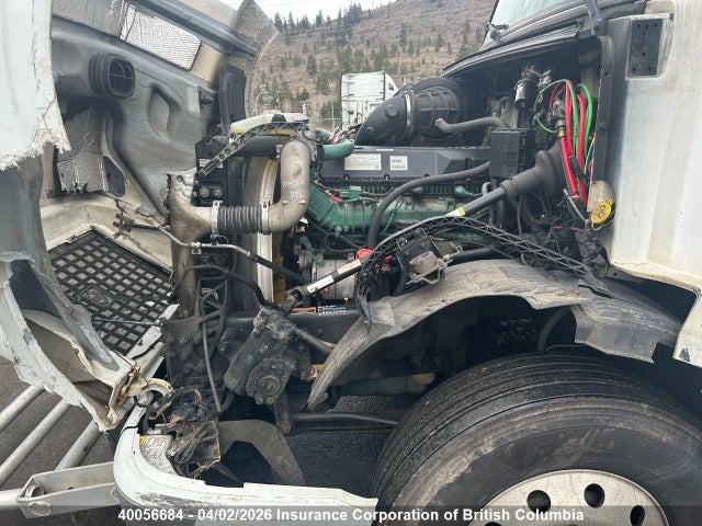 4V4NC9EH5JN887250 Volvo Vn L