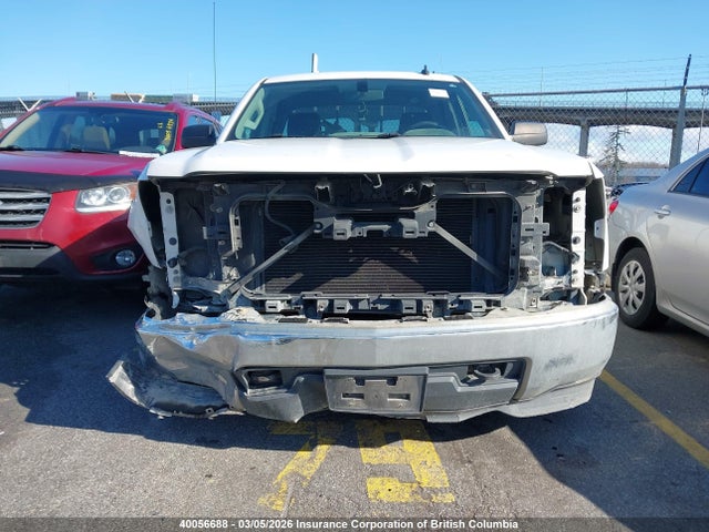 1GCVKPEC3EZ380529 Chevrolet Silverado K1500