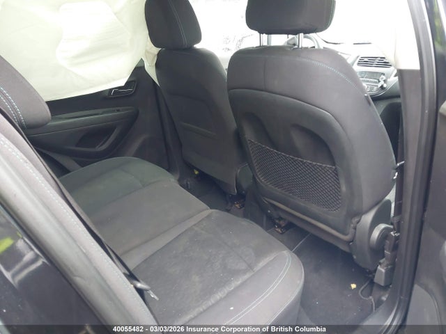 3GNCJKSB6EL158736 Chevrolet TRAX LS