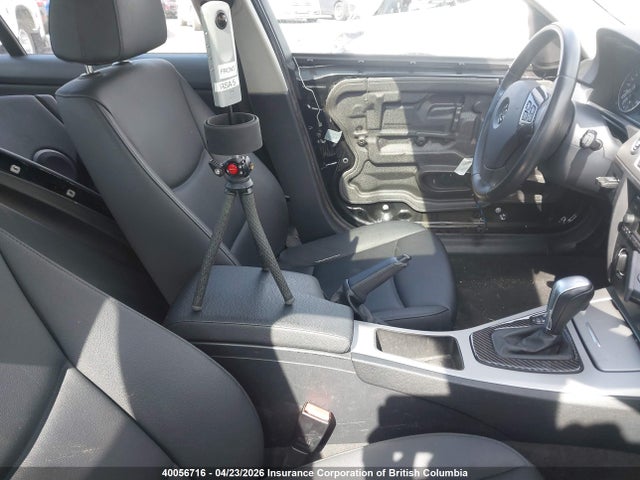 Продажа на аукционе авто 2006 Bmw 323i, vin: WBAVB53546KW28741, номер лота: 40056716