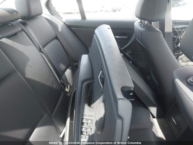 Продажа на аукционе авто 2006 Bmw 323i, vin: WBAVB53546KW28741, номер лота: 40056716