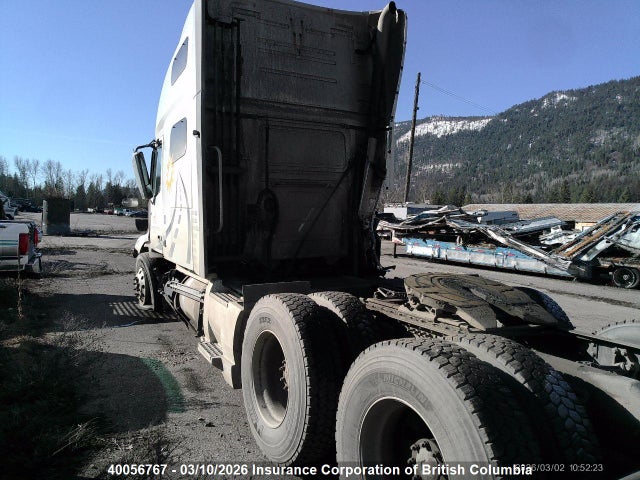 Volvo Vn L 2021 4V4NC9EH4MN268806 Image 3