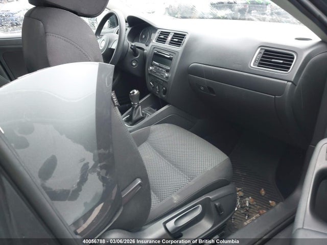 3VWWL7AJ3EM238489 Volkswagen Jetta