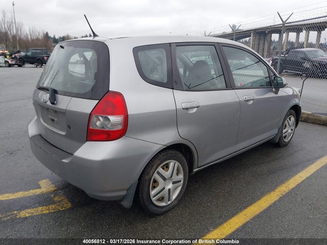 Продажа на аукционе авто 2007 Honda Fit, vin: JHMGD38407S814254, номер лота: 40056812