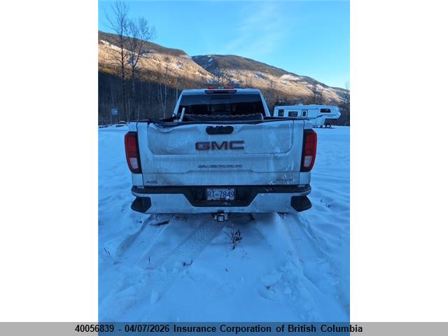 3GTUUBE84SG235287 GMC Sierra K1500 Sle