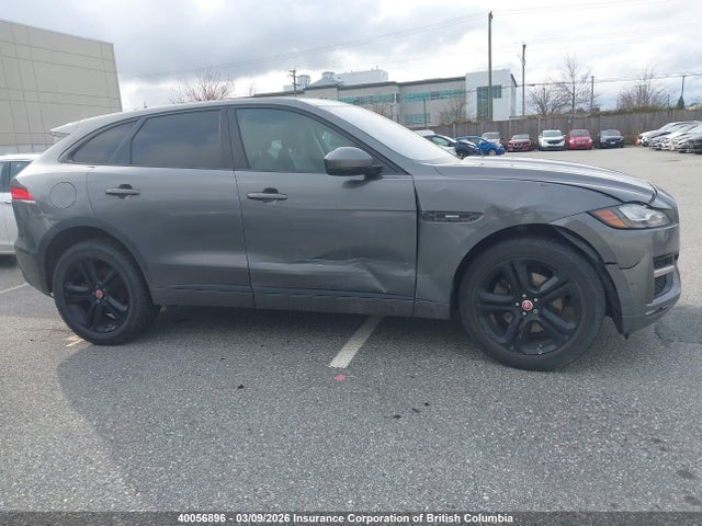 SADCL2BV0HA055910 Jaguar F-pace R - Sport
