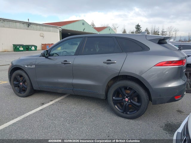 SADCL2BV0HA055910 Jaguar F-pace R - Sport