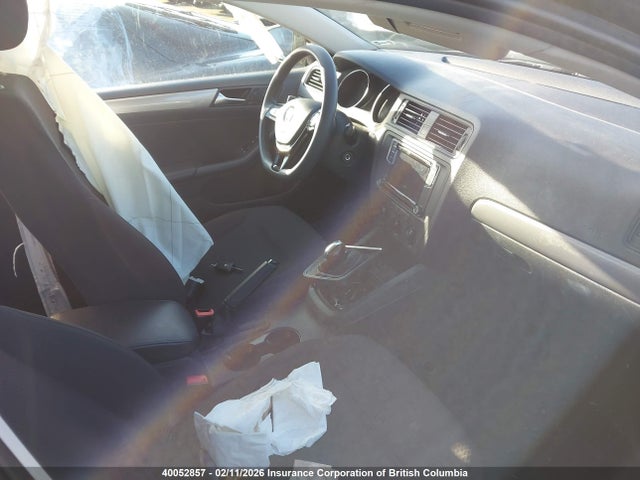 3VW267AJ6GM256803 Volkswagen JETTA S