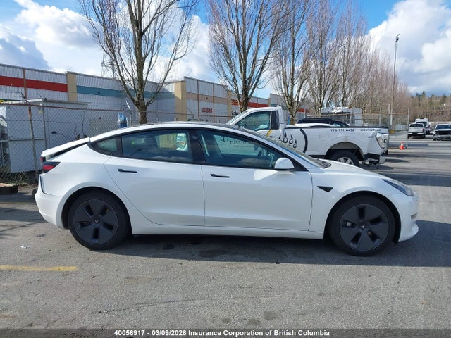 5YJ3E1EA1PF489252 Tesla MODEL 3