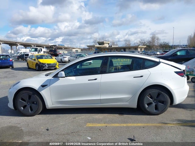 5YJ3E1EA1PF489252 Tesla MODEL 3