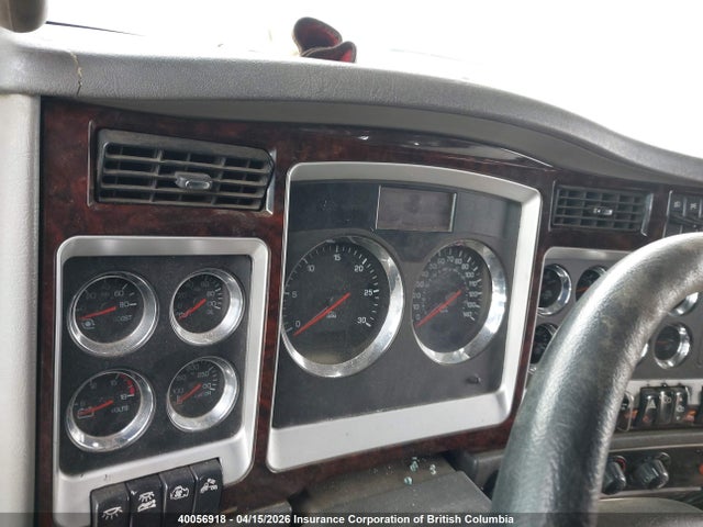Продажа на аукционе авто 2014 Kenworth Construction W900, vin: 1XKWD49X5ER967247, номер лота: 40056918