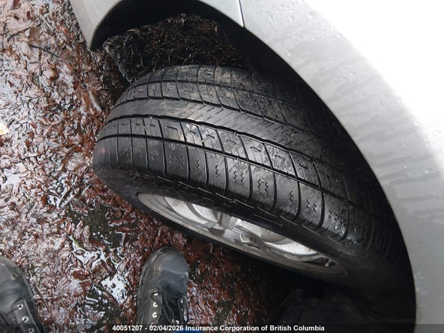 Toyota PRIUS V 2015 JTDZN3EU1FJ035347 Image 22