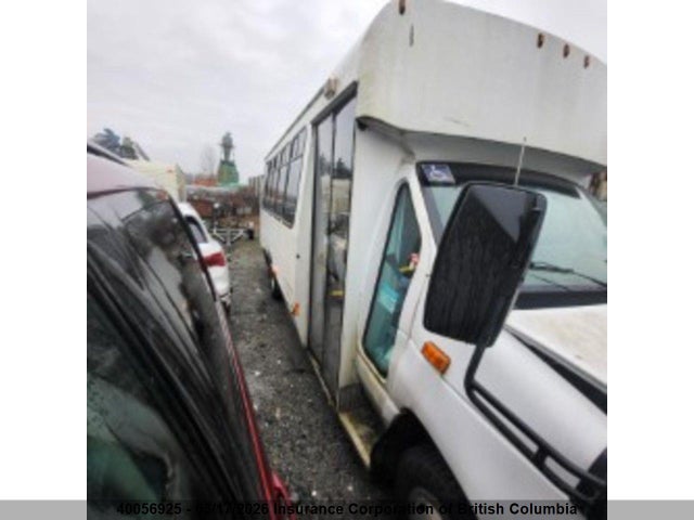 40056925 :رقم المزاد ، 1FDWE35P04HB24713 vin ، 2004 Ford Econoline E350 Super Duty Ctway Van مزاد بيع