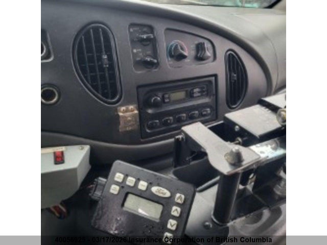 40056925 :رقم المزاد ، 1FDWE35P04HB24713 vin ، 2004 Ford Econoline E350 Super Duty Ctway Van مزاد بيع