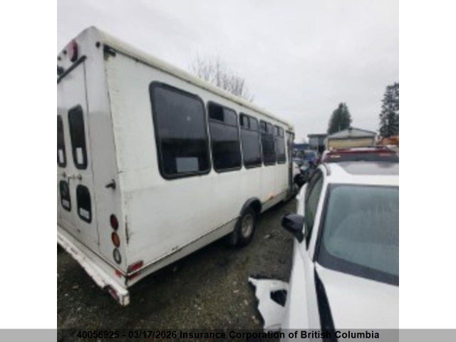 40056925 :رقم المزاد ، 1FDWE35P04HB24713 vin ، 2004 Ford Econoline E350 Super Duty Ctway Van مزاد بيع
