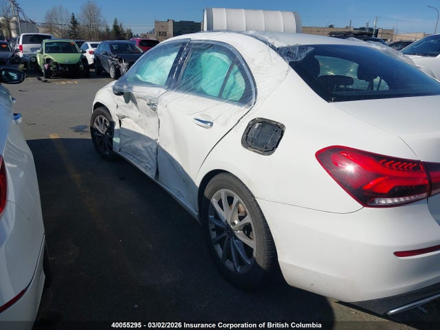 Mercedes-Benz A 220 4mtic 2021 W1K3G4FB7MJ315537 Image 3