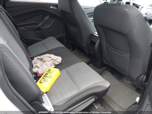 1FMCU0GX0EUD54620 Ford ESCAPE SE