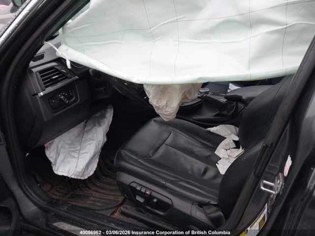 WBA3B3C55FJ983905 BMW 328I