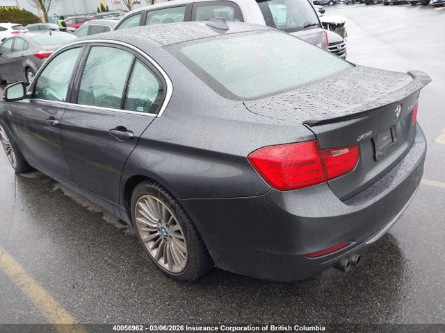 WBA3B3C55FJ983905 BMW 328I