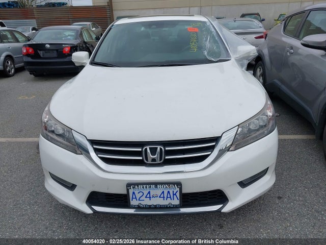 1HGCR3F94FA800024 Honda Accord Touring