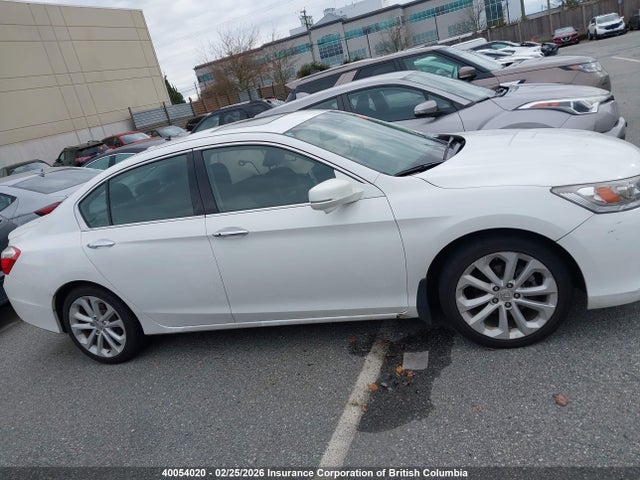 1HGCR3F94FA800024 Honda Accord Touring