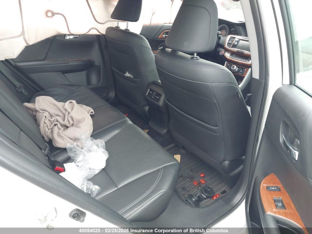 1HGCR3F94FA800024 Honda Accord Touring