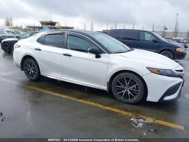 4T1B21HKXRU021213 Toyota Camry