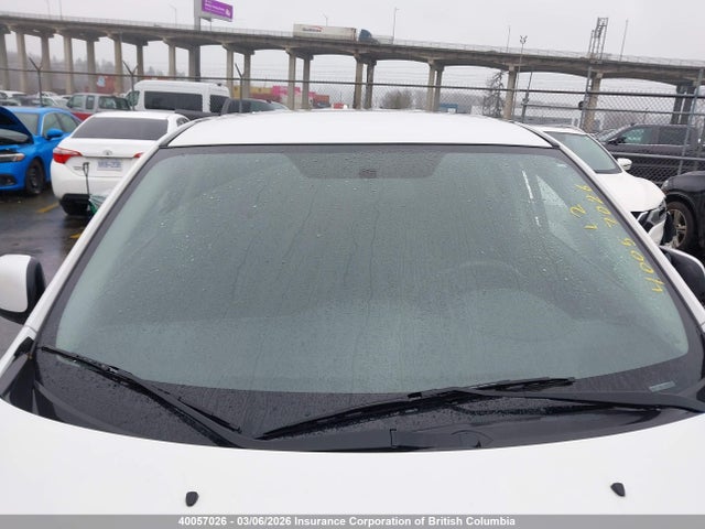 JA4AJ3AU2JU602679 Mitsubishi RVR